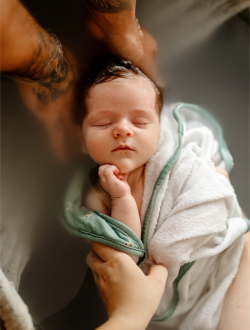 Bain enveloppé bébé Bordeaux